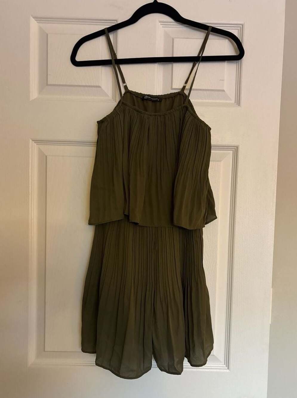 Prettygarden Solid Color Pleated Spaghetti Strap … - image 1